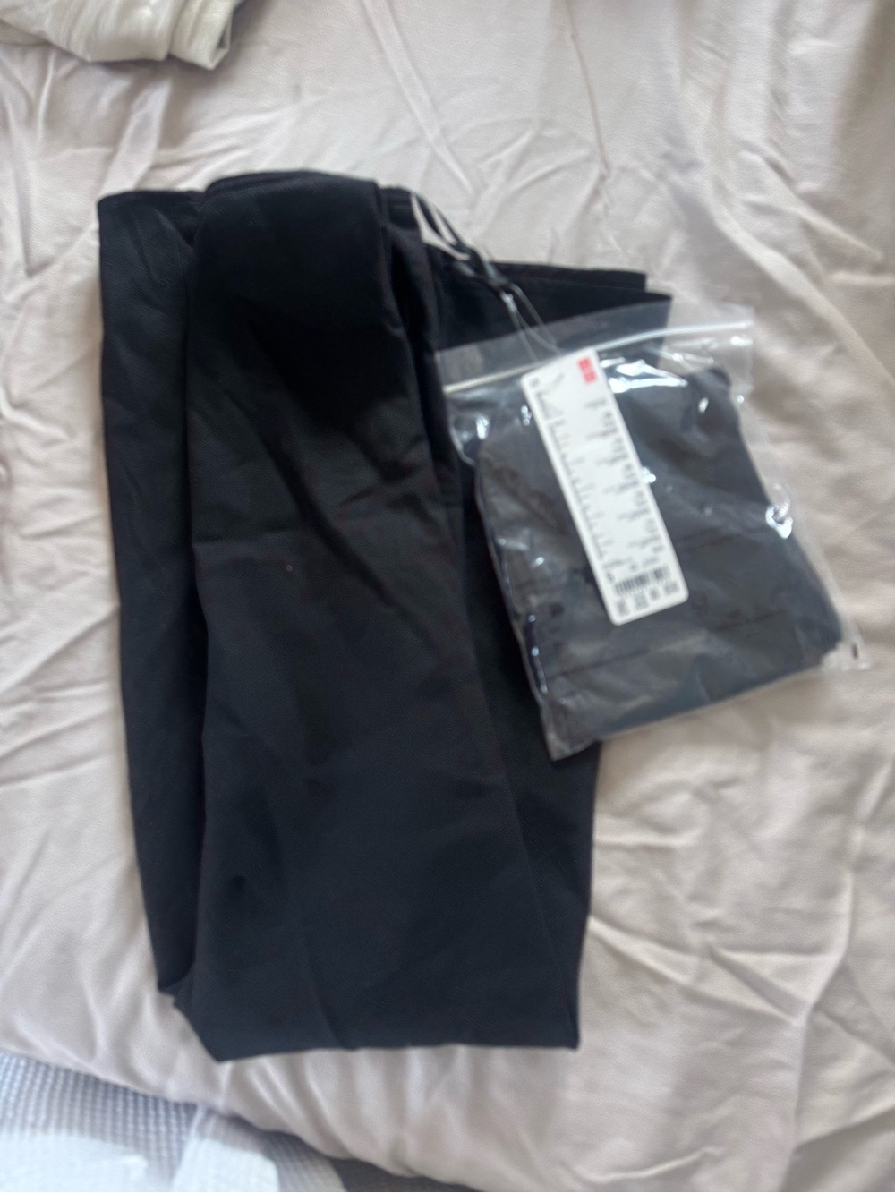 Uniqlo Black A-Line Skirt